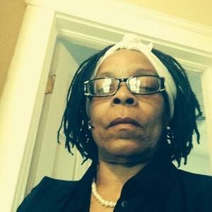 Meet your Posher, Carzella